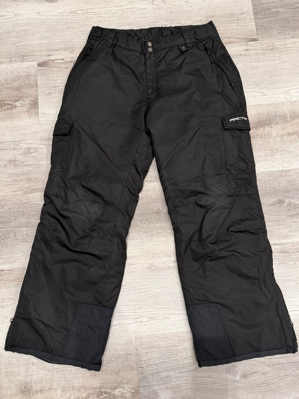 Arctix Men's Insulated Snowsports Cargo Pants 32” inseam Size XL Black